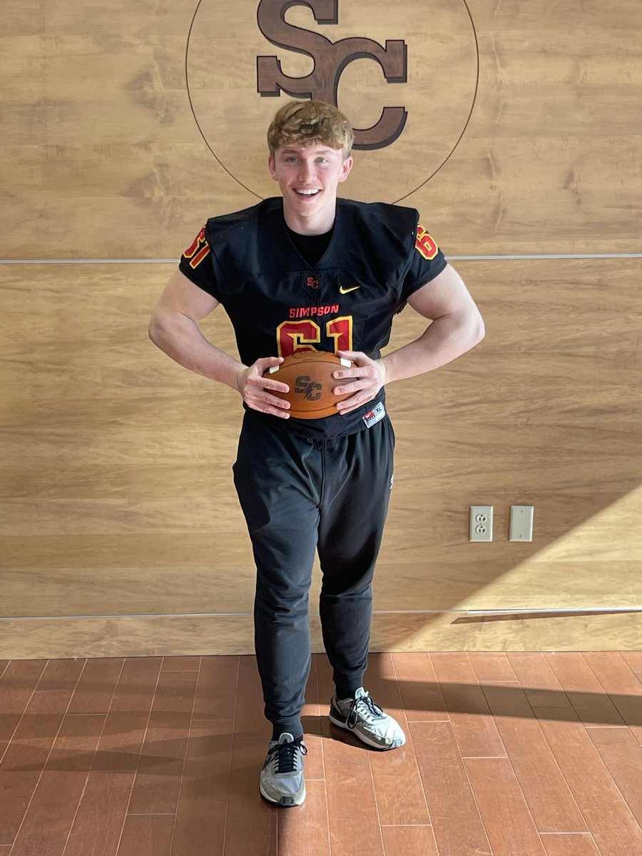 EthanBerding's tweet photo. Thank you @ReedHoskins for the visit to Simpson today! https://t.co/6Pdg8dbw0C