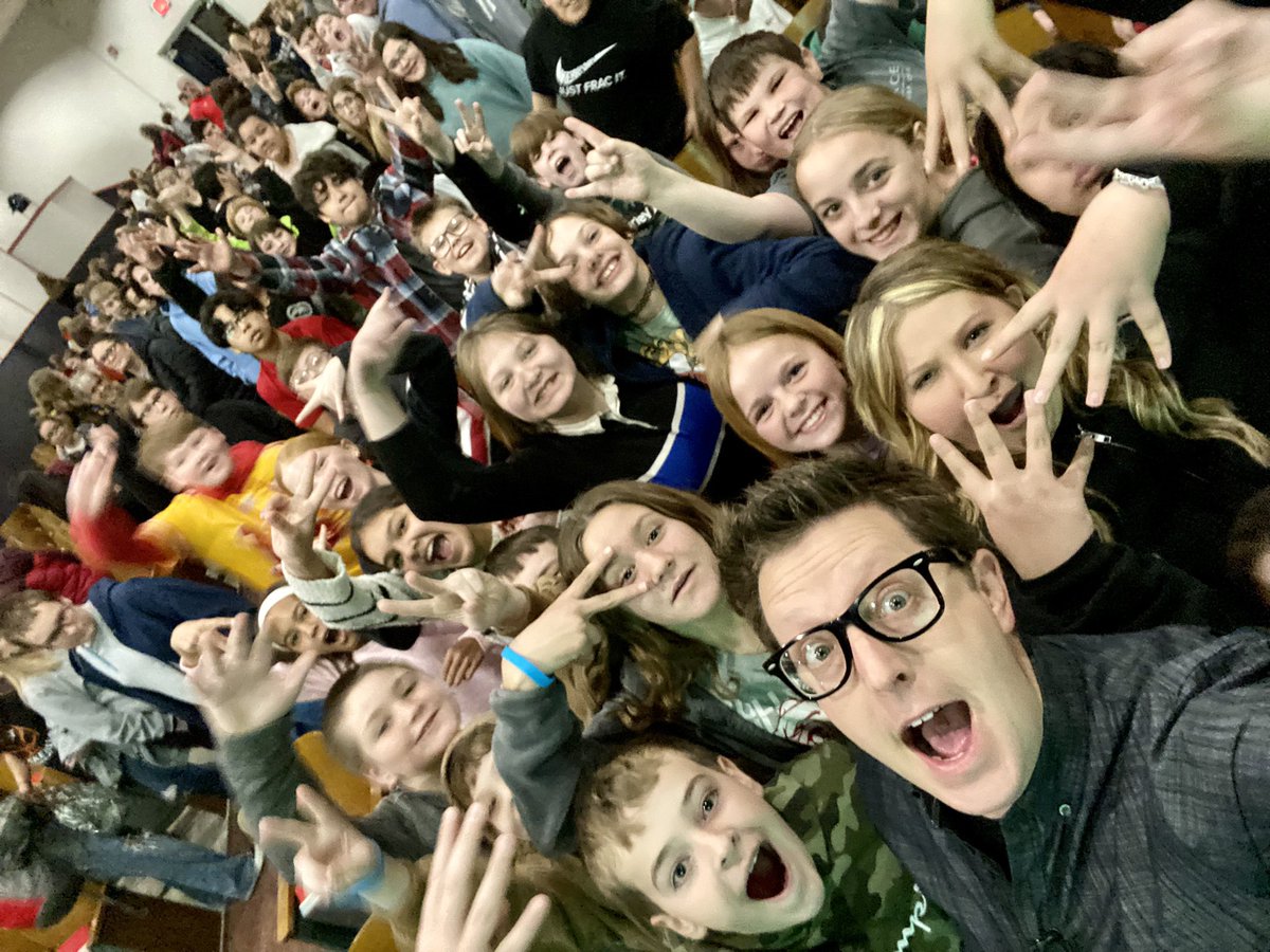 Thank you Sulphur Public Schools Project AWARE in Oklahoma for booking the #MentalHealth101 #SchoolAssembly Program! I’m excited for the Parent and Guardian Program tonight at 6:00 in the HS Auditorium! We’ve got lots of insights for #parents! #bullying #cyberbullying