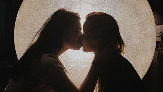 chaoyuxce's tweet photo. ╰── ⿻ 𝐑𝐎𝐋 | 𝐚𝐭 𝟎𝟑:𝟎𝟎 𝐚𝐦:

❝ 𝘖𝘯𝘦 𝘋𝘪𝘳𝘦𝘤𝘵𝘪𝘰𝘯, 𝘺𝘰𝘶, 𝘮𝘦  
                         𝘢𝘯𝘥 𝙖 𝙠𝙞𝙨𝙨 ❞ https://t.co/Pw3T9YERvt