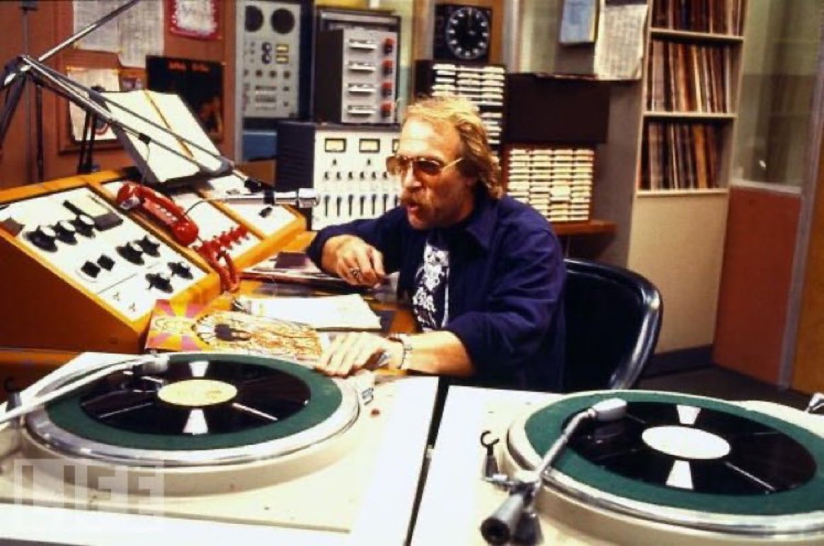 Dr. Johnny Fever tweet media
