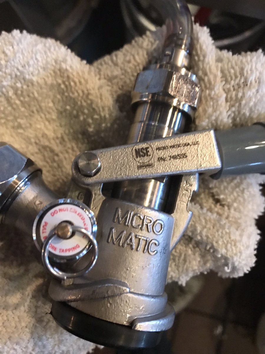 DraftSpecialist's tweet photo. @angeloschophouse just had their draft lines sanitized, scrubbed, cleaned and flushed. Stop in today to enjoy a great pint.
#CleanLinesMatter #WhatsYourDraftStatus #TheCleanDraftDifference #EatLocal #DrinkLocal #DraftIsBetter #DraftIsKing #CraftIsBetter #CraftBeer https://t.co/AEtRNpCEwy