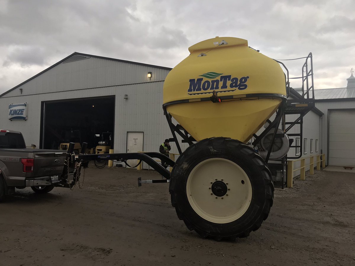 KearneyPlanters's tweet photo. @KearneyPlanters Our very first @Montag Gen 1, 9t dry fertilizer, with auto-steer cart, getting delivered today! This is one happy client getting ready for #plant23 ! https://t.co/w3P7qkHDPK