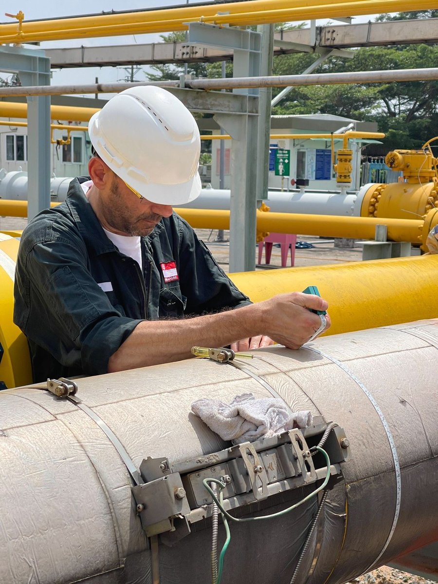 midebien's tweet photo. #Flexim | Un medidor de flujo de abrazadera de doble canal G800 FLEXIM mide el flujo desde la tubería submarina de 16" hasta la planta de tratamiento de #gas. 
Conoce como trabaja en el campo real AQUÍ ⬇️
https://t.co/fcF349MyYw
#IndustrialGases #Flowmeter https://t.co/3qFSRWYqpy