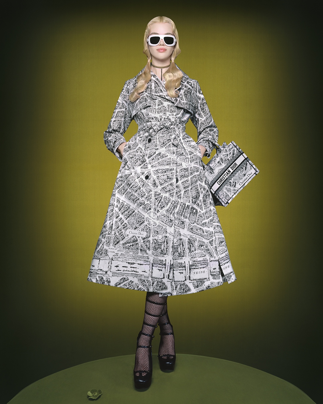 【DIOR】23AW Plan De Paris テクニカル シルク ドレス Dior on X: 