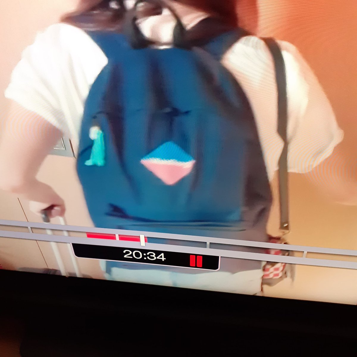 wearemadlug's tweet photo. Is anyone watching The Travel Man on @Channel4 and spotted @WeeMissBea carry her MADLUG 🎒

#madlugger #ValueWorthDignity #MakeADifference #partofthemovement #TheTravelMan https://t.co/uugnjCnwhU