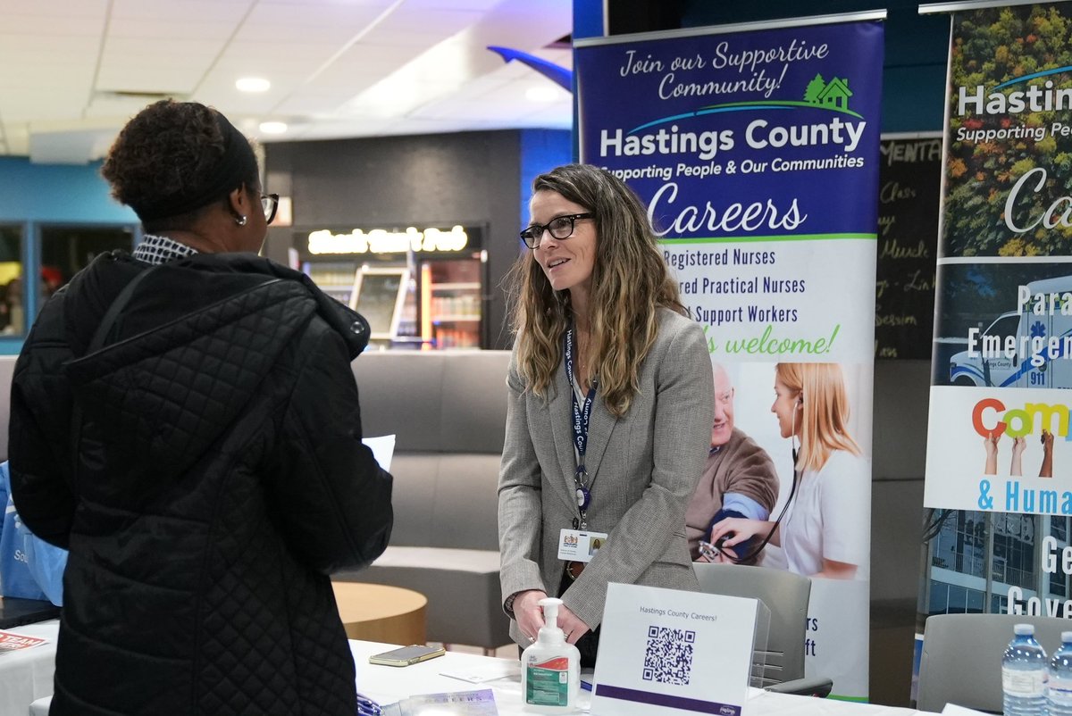 Loyalist College tweet media