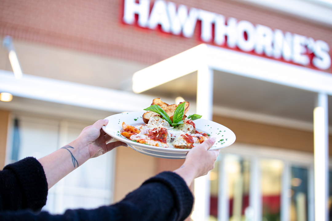 Hawthorne's NY Pizza (@hawthornespizza) on Twitter photo 48 hours until the kickoff for the Big Game! What are we eating?! Bring the stadium experience to our living room with some of the best pizza in the game. Hawthorne’s takeout is a winner every 🏈 time! 48 hours until the kickoff for the Big Game! What are we eating?! Bring the stadium experience to our living room with some of the best pizza in the game. Hawthorne’s takeout is a winner every 🏈 time!
