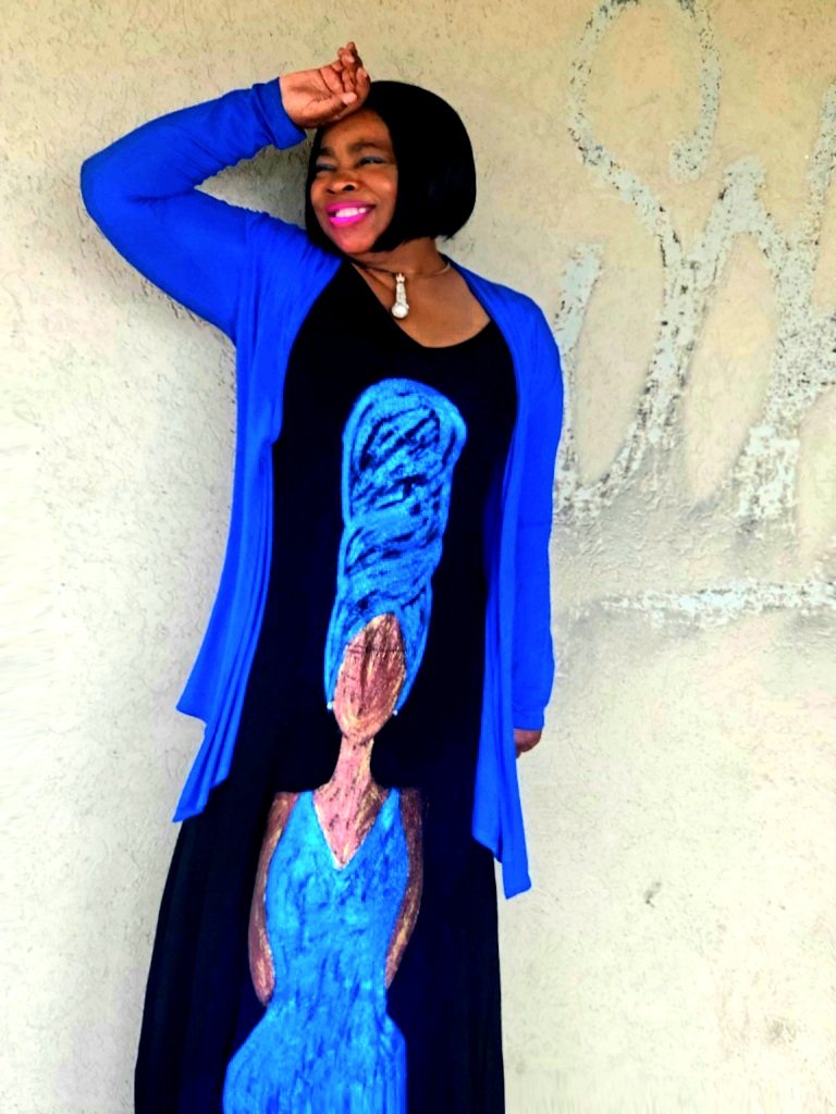 TheDiaScott's tweet photo. Ohhh, you wanna see my dress!!! They come in any size, any skin color, and in any dress color!!! $400.00 includes shipping and handling in the USA. Price not negotiable. https://t.co/2TwL3Mw5wi