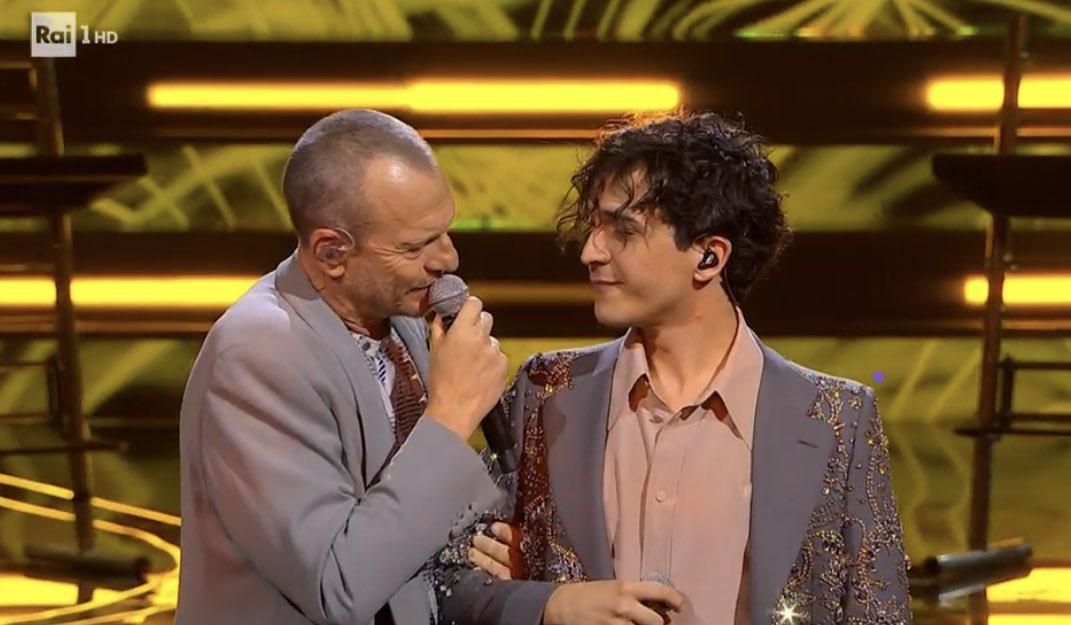 itsgiubi's tweet photo. il duo di cui non sapevamo di aver bisogno ma che ora necessitiamo #Sanremo2023 https://t.co/iz7k0mwinB