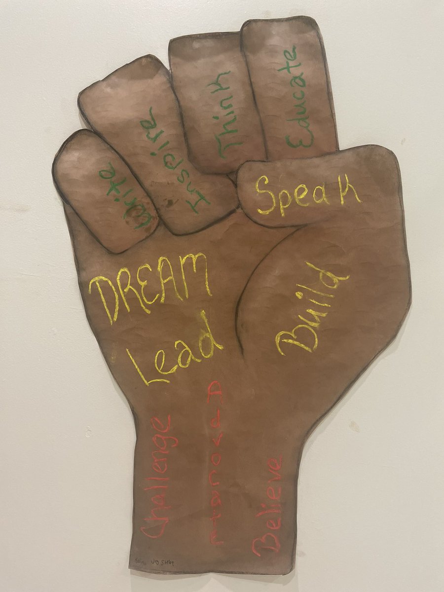 Teach_Blake's tweet photo. The power of Words! Here’s one way we celebrate Black History Month.  When students draw the vision! TeamWork=DreamWork #Creatives #BlackHistoryMonth  #WordsHavePower #TeacherLife #TeacherOfLife #SpeakLifeTeachLife🍏 @BSTEMhartford @PrincipalBSTEM https://t.co/2k5Bgiz5la