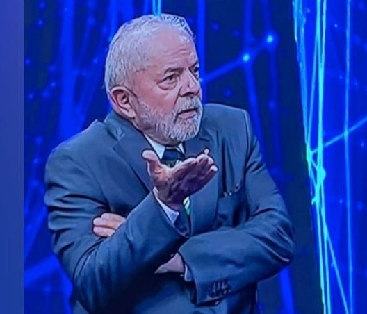 NP__Oficial's tweet photo. 🚨 Política:
🇧🇷 Governo: l Deputado Felipe Camozzato (Novo-RS) quer proibir governo Lula de se chamar governo Lula. https://t.co/oXjaJ4Qto8