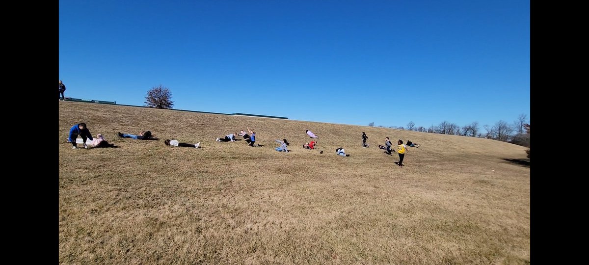 Rolling into the weekend on a beautiful Friday. <a href="/CopperHillES/">Copper Hill</a> <a href="/MrsVeneziano53/">Kimberly Veneziano</a>