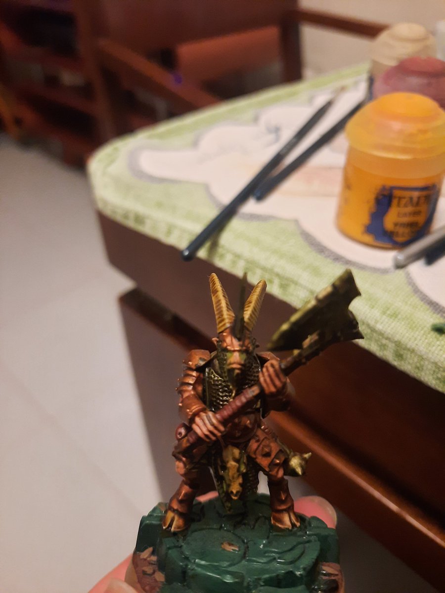 Hikayethescribe's tweet photo. Two pestigors join the fray for #6mmrpc number 9 and 10 https://t.co/rcUWRtbOzo