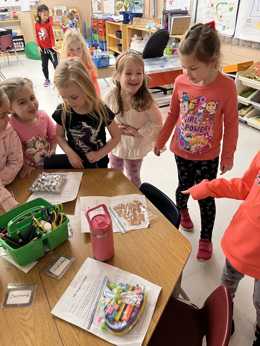 miss_vanassche's tweet photo. Happy 100th day of learning! We are continuously amazed by these spectacular Kinders! They have accomplished so much in the last 100 days and we are excited to continue our journey together. Keep it up Kinders! @GEDSB @PrincipalLove1 @HESGEDSB https://t.co/5n1id9dJ0Z