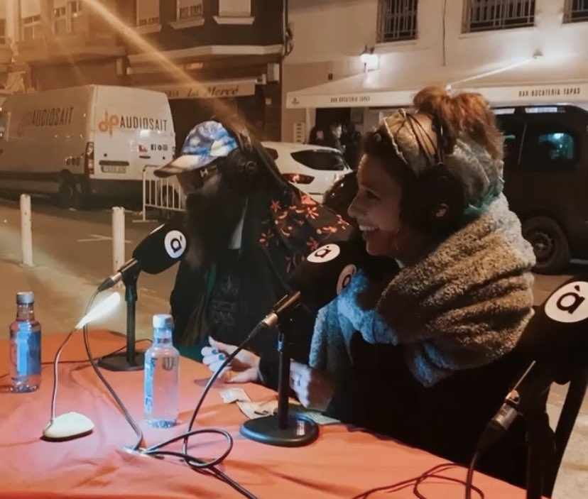 territoriAPunt's tweet photo. 🔥 #AndrehyManuela, dos artistes de l'escena underground sevillana que treballen en sintonia per a donar forma a diferents projectes on mesclen la música electrònica i la poesia.
🎧 https://t.co/LxdgJ9YuBz @apunt_media @BorrianaEmac https://t.co/nuyGCbUcnb
