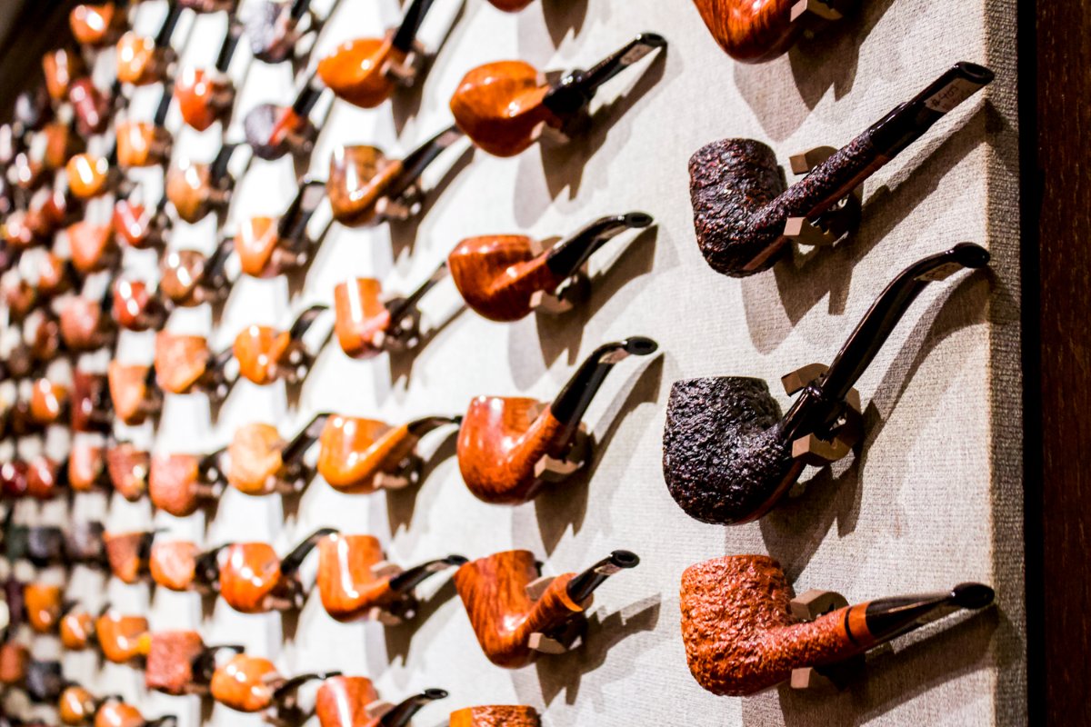 Treat your loved one to a gift they'll cherish - a one of a kind pipe from our selection. The perfect way to show your affection. #IwanRiesAndCo #IwanRies #TobaccoShop #PipeTobacco #NewPipes