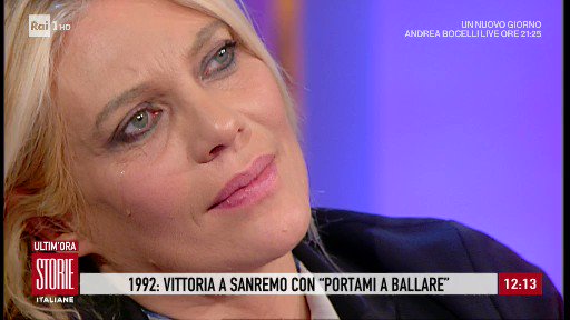 yleniaindenial1's tweet photo. IL MAESTRO BEPPE VESSICCHIO
DESTINAZIONE PARADISO
LA VOCE DI ARISA 

#Sanremo2023 https://t.co/BKayq9ktyP