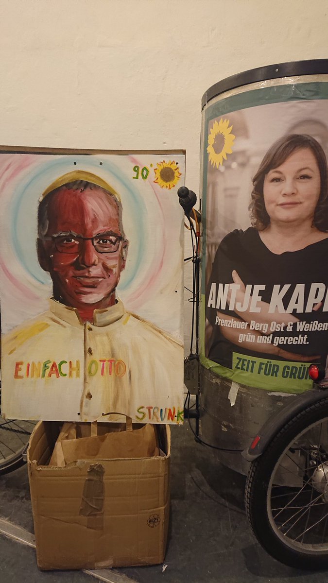 otto_direkt's tweet image. #Strunk hat ein Plakat von mir umgestaltet. PrenzlauerBerg-Kunst