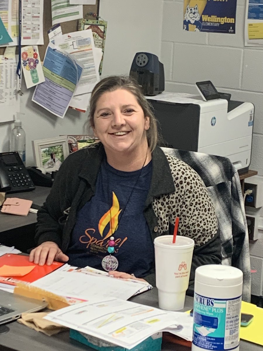 I want to give a huge shoutout to the best counselor ⁦<a href="/mrsreynolds3991/">hannah reynolds</a>⁩

<a href="/WellingtonElem/">Wellington Elementary</a> is very lucky to have you!