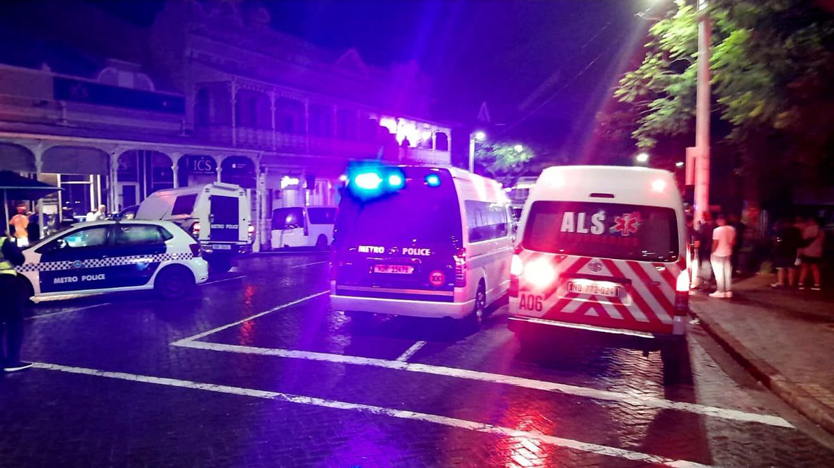 JJSubroyen's tweet photo. Durban’s Florida road has been closed off following a drive by shooting a short while ago

Two people have been confirmed dead by emergency services, one of which is famous rapper Kiernan Forbes, affectionately known by his stage name AKA

Reason for the incident still unclear https://t.co/MnkJYIYeXQ