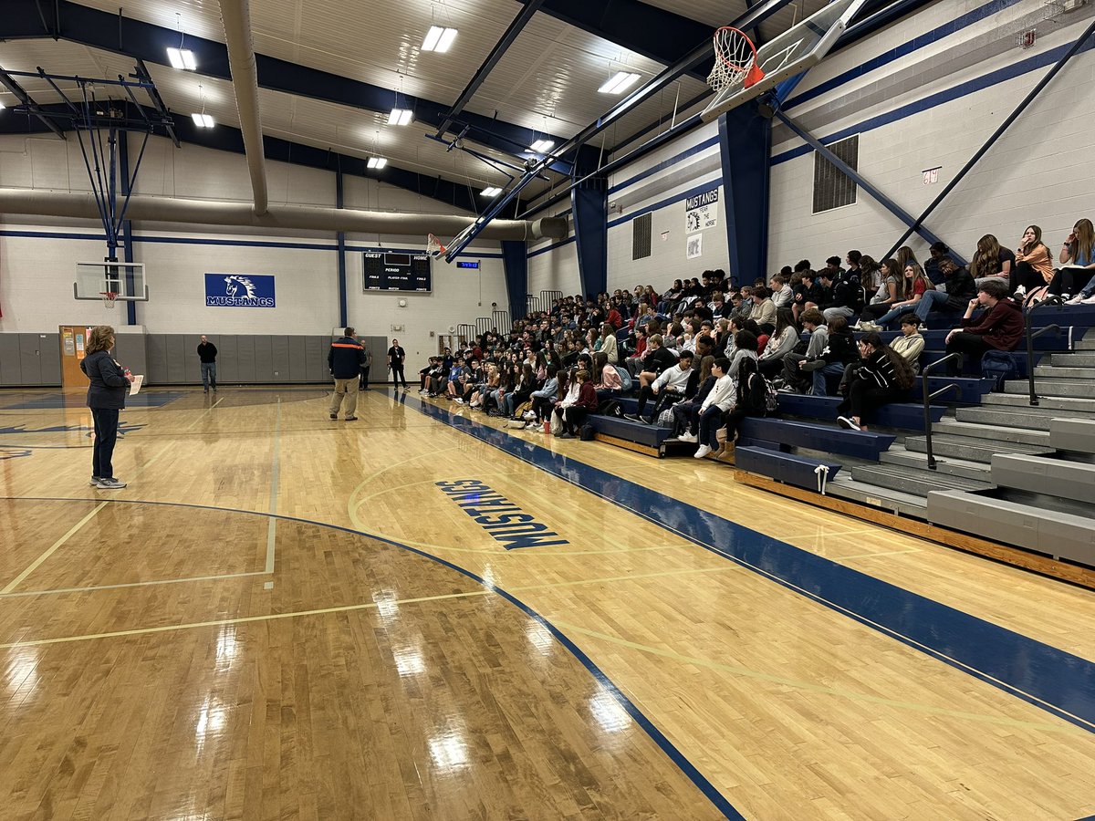 KDDC 8th graders started their morning being welcomed into the Buc family by Mr Powell, principal @ BHS! They are so excited to start the process by learning all about CTE offerings and then registering for classes in a few weeks. <a href="/floodm28/">Mitch Flood</a>