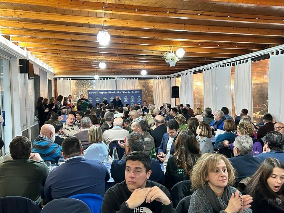 fdiviterbo's tweet photo. Si chiude così la nostra campagna elettorale con questa splendida cena piena di entusiasmo e partecipazione
#ElezioniRegionali2023
#LiberiamoLeEnergie #RoccaPresidente https://t.co/gbHaOP3PHh