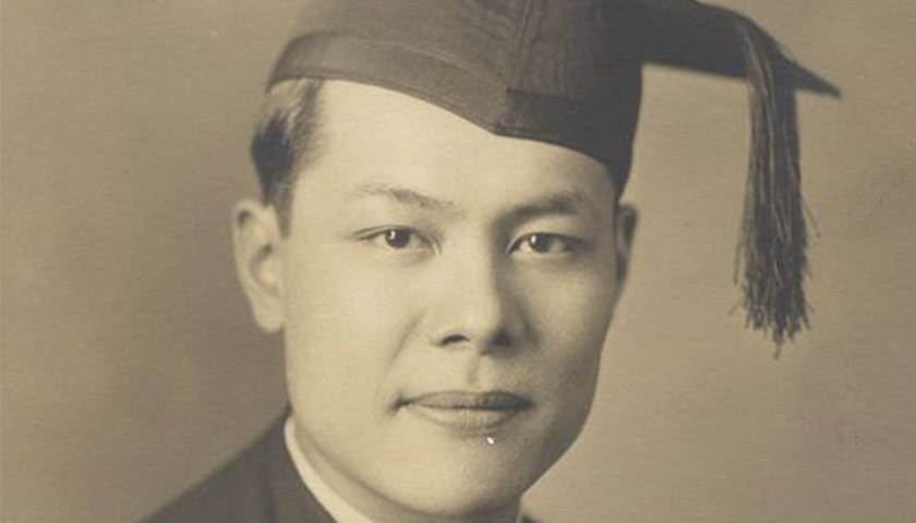 Suffolk_Law's tweet photo. Harry Hom Dow JD'29 was honored as one of Boston's civil rights heroes during the unveiling of the Embrace statue. His family hopes a new generation of civil rights leaders will be inspired by the example he set https://t.co/j4eQZTfNmR https://t.co/i3NTwGhODP