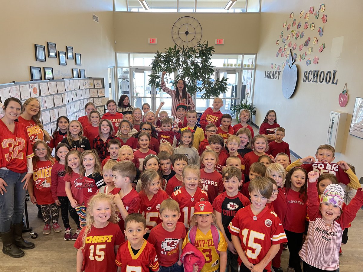 LegacySchoolNE's tweet photo. Chiefs vs. Eagles. Who do you think will take home the championship this Sunday?! 🏈 https://t.co/u5Z0zxJAzs