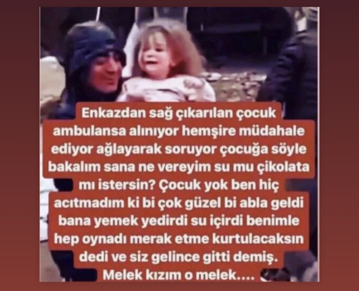 cemalgunbas's tweet photo. Resmen kendimi gördüm bu karede @DemetAkalin paylaşmış ilk defa anlatıyorum 🥺1999 yılında Gölcük depreminde enkaz altından çıktığımda babama söylediğim ilk cümleydi ;
“ Baş ucumdaki beyaz sakallı dede nereye gitti babacım” 
 Tabii siz bilmezsiniz o dedeyle neler yaptığımızı🥰 https://t.co/wHuJ5vnRbE