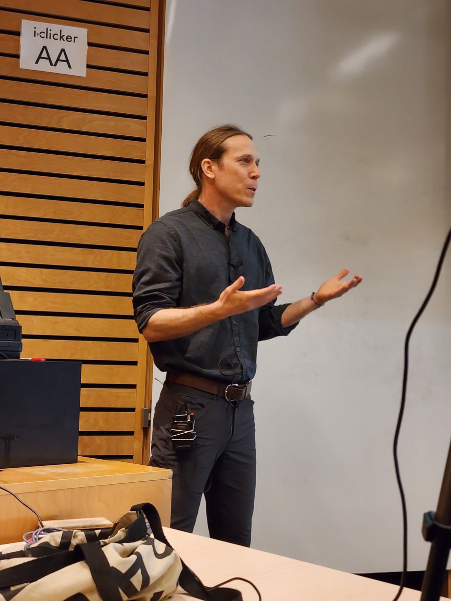 Did you miss today's presentation by @Jon_W_Moore about 'Salmon Futures: Science and Stewardship of Salmon Systems in an Era of Rapid Change'? Watch it now on #UBCOceans' @Youtube channel: youtu.be/P_1nN3TamLM @sfu @E2ocean #salmon #BC #watersheds @500_fish