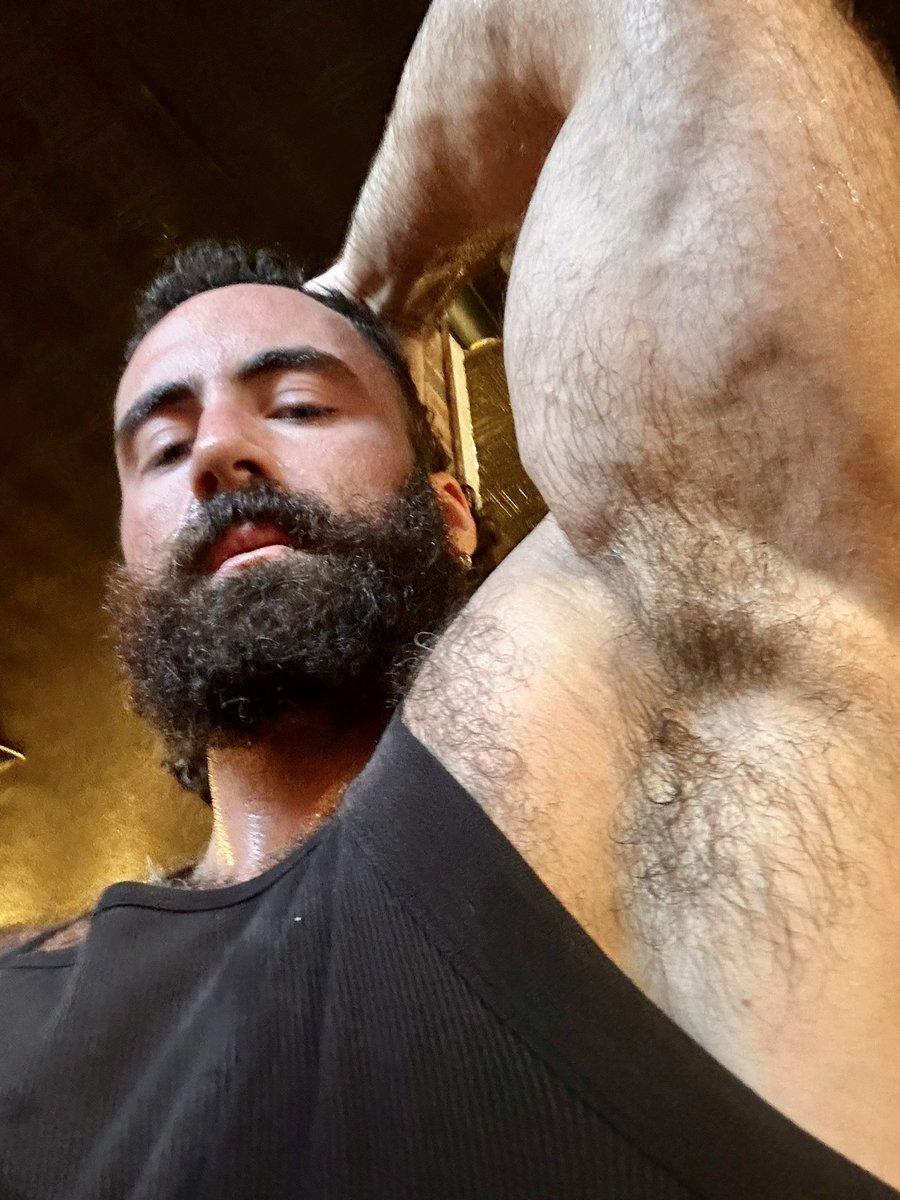 FoovTDFaUAAvU8C?format=jpg&name=medium