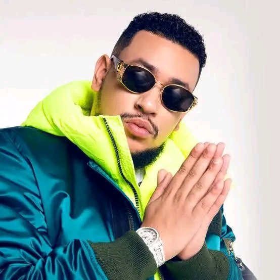 Police have confirmed that South African rapper Kiernan Forbes known by his stage name AKA has been shot dead in Florida Road, Durban. 

Reports suggest that he was shot 6 times outside a nightlife venue. 

RIP Mega.🕊

#RIPAKA #RIPKiernan