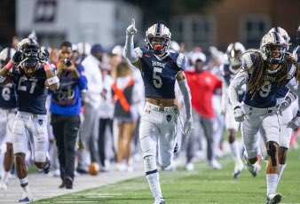 After a great phone call with <a href="/LindseyLamar5/">Lindsey Lamar</a>, I am blessed to receive a full scholarship from Howard University #HBCU ❤️ <a href="/RivalsFriedman/">Adam Friedman</a> <a href="/ChadSimmons_/">ChadSimmons</a> <a href="/CharlesPower/">Charles Power</a>