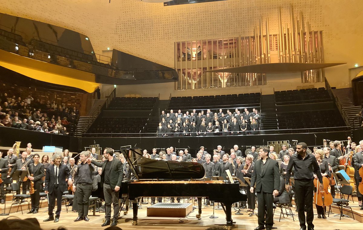 Terrifiant Requiem de Yann Robin @PhilharRF et #KentNagano 😱 

C’était en direct sur @francemusique chez @BenjFrancois 📻

 @WLatchoumia @PresencesRadio