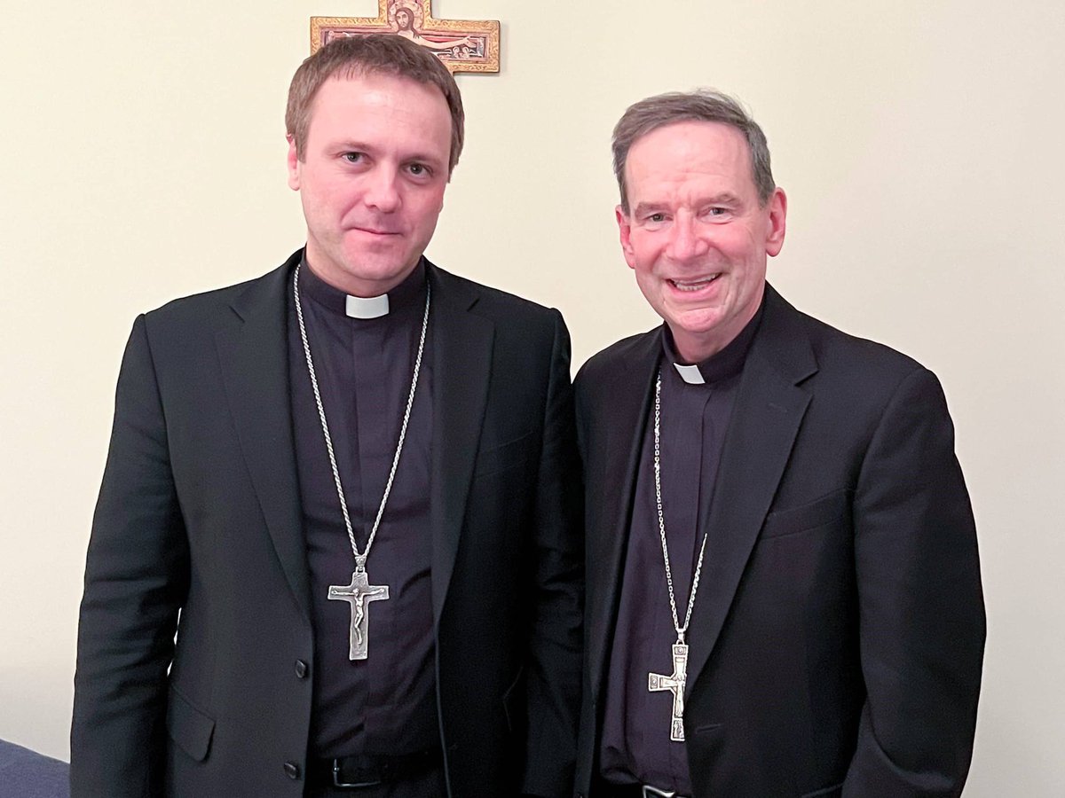 lmillerSV's tweet photo. “Prayer is our weapon. It can change everything,” said Bishop Oleksandr Yazlovetskiy, auxiliary bishop of Kyiv-Zhytomyr in Ukraine. In Washington recently for meetings, he stayed at St. Joseph Church in Herndon and celebrated Mass there. https://t.co/rdTMv1RxJO https://t.co/i1aHYb6f38