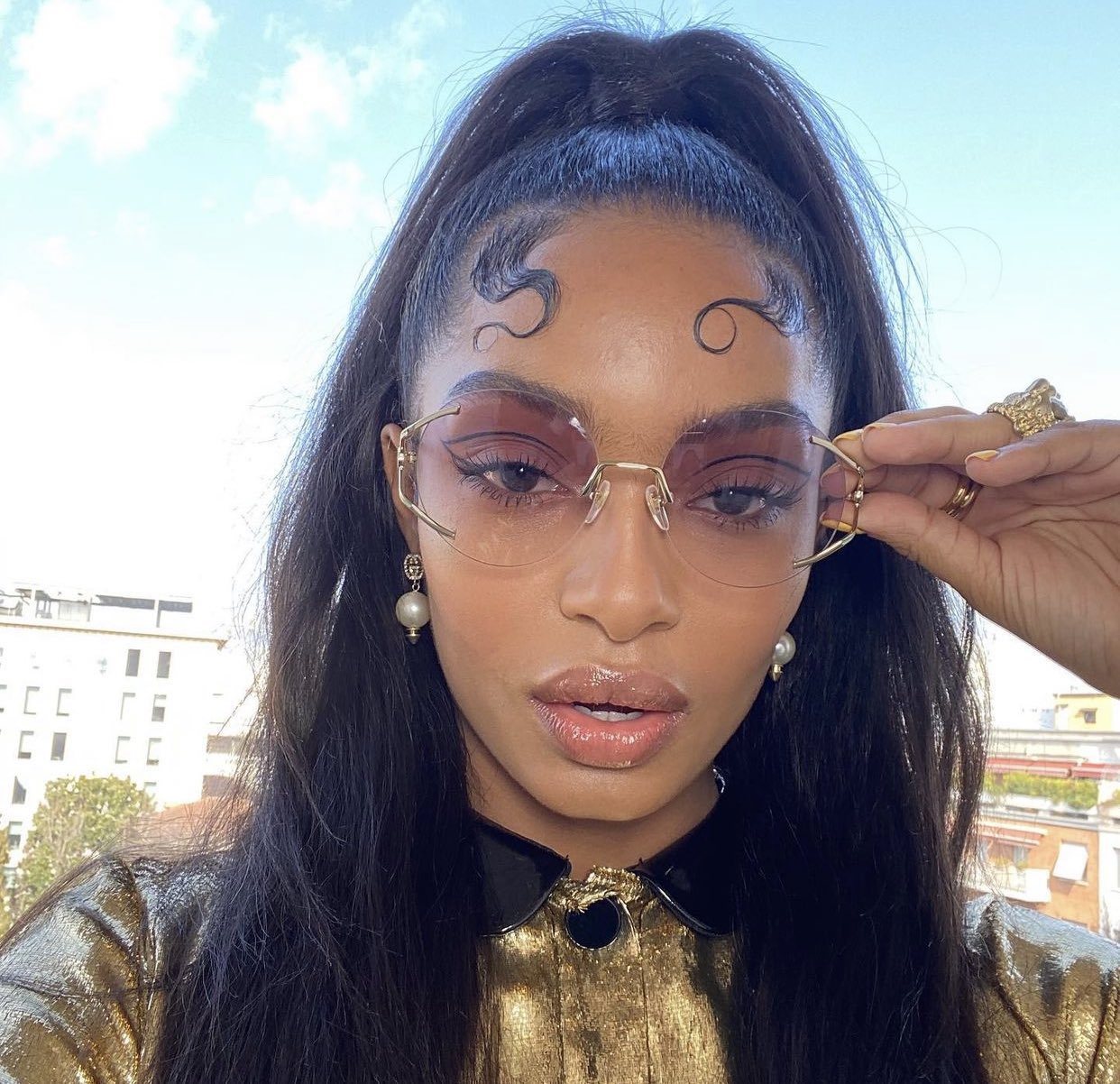Happy 23rd Birthday to the beautiful and talented Yara Shahidi 