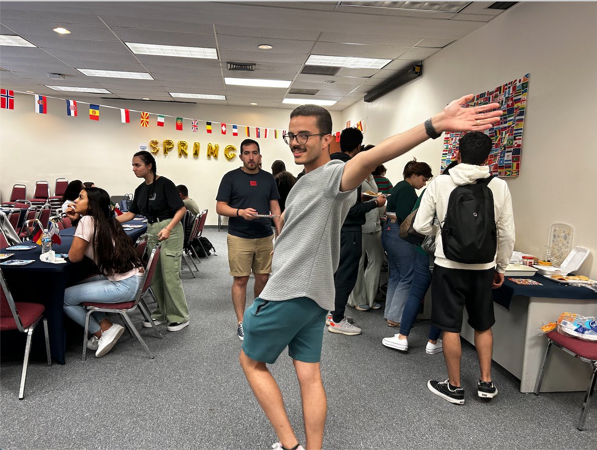 FIU English Language Institute tweet media