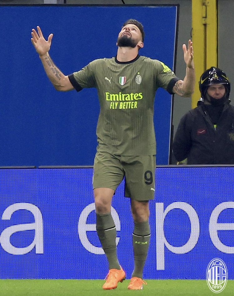 Tudo_do_Fut's tweet image. Complete a frase:

NA NA NA NA NANANA