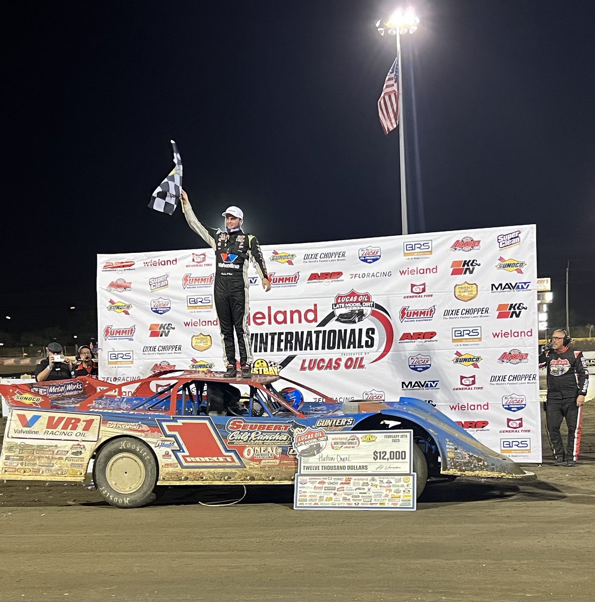 .@HudsonONeal71 is a @WielandGroup Feature Winner for the second night in a row! #LucasDirt #ClayByTheBay