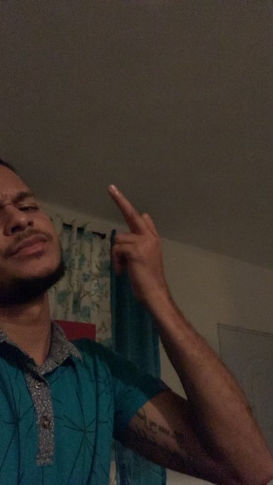 Good night poor https://t.co/xEIHv7XCwb<a href="/tag/nuevafotodeperfil"class="tags"><span>#nuevafotodeperfil</span></a>