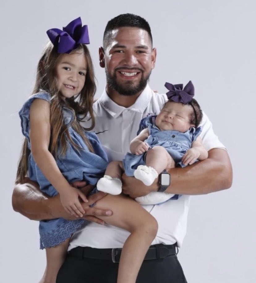 Courtlanđ tweet media