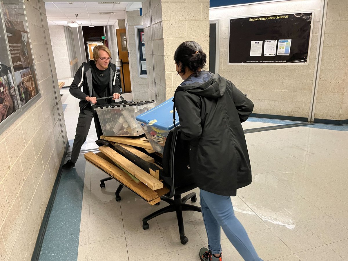 Kruti_B_'s tweet photo. Getting to work for the cup!
#AlumniCup2023
#AerofortheCup
@mkalin_1 @ClarkSchool @Maryland_Alumni @UMDAero 
@MarylandAIAA @UMDnearspace https://t.co/KUmGBwCHK7