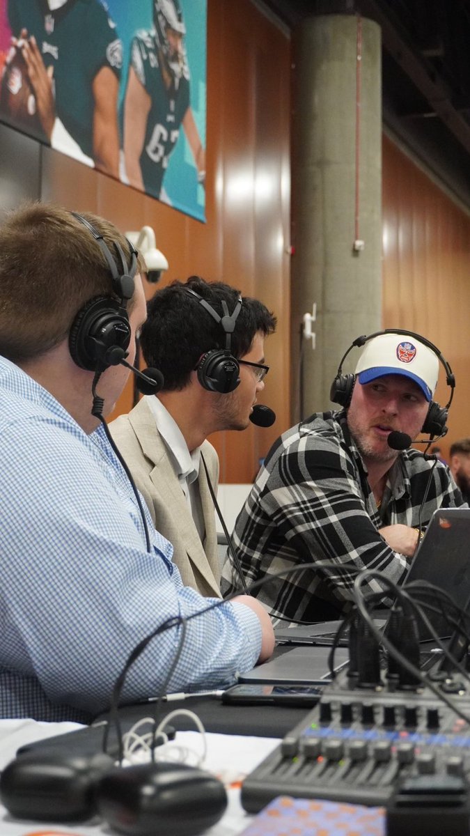 Furtado and Seymour (@furtadonseymour) on Twitter photo I think we have a new friend of the program 🤝
Appreciate <a href="/PatMcAfeeShow/">Pat McAfee</a> coming on the show tonight! I think we have a new friend of the program 🤝
Appreciate <a href="/PatMcAfeeShow/">Pat McAfee</a> coming on the show tonight!