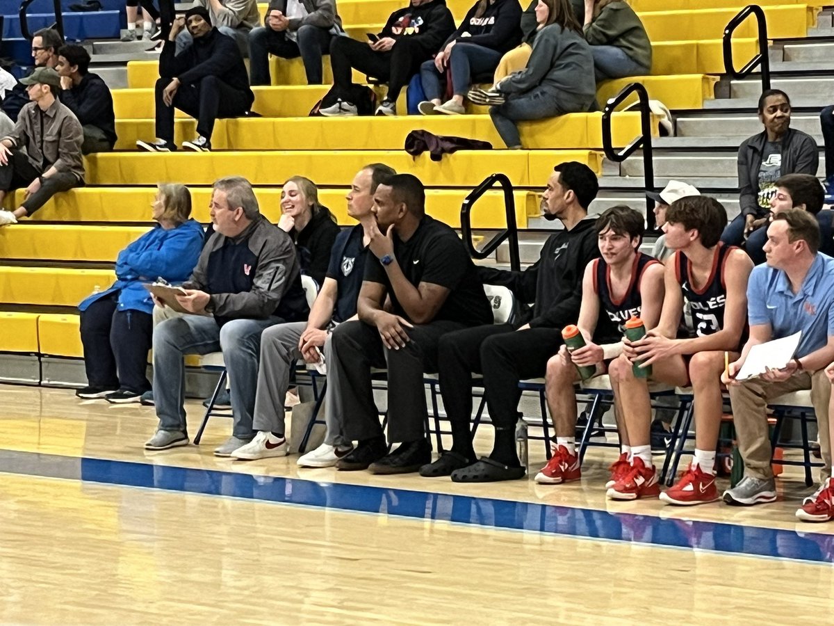 Thanks for joining our bench tonight <a href="/JohnnyCashVU23/">John Jenkins</a>! Nice having him join <a href="/JTerrell33/">Mr. Julian Terrell</a> to have two <a href="/VandyMBB/">Vanderbilt Men's Basketball</a> legends on the bench tonight for <a href="/LCWolvesHoops/">Liberty Creek Wolves Basketball</a>. #OnePack