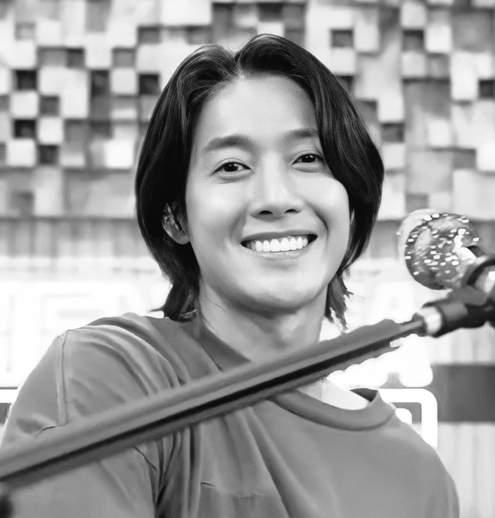 DaccyZenith's tweet photo. #Kimhyunjoong
#MySunpartytime
#MySun https://t.co/RL6aCFGX0E