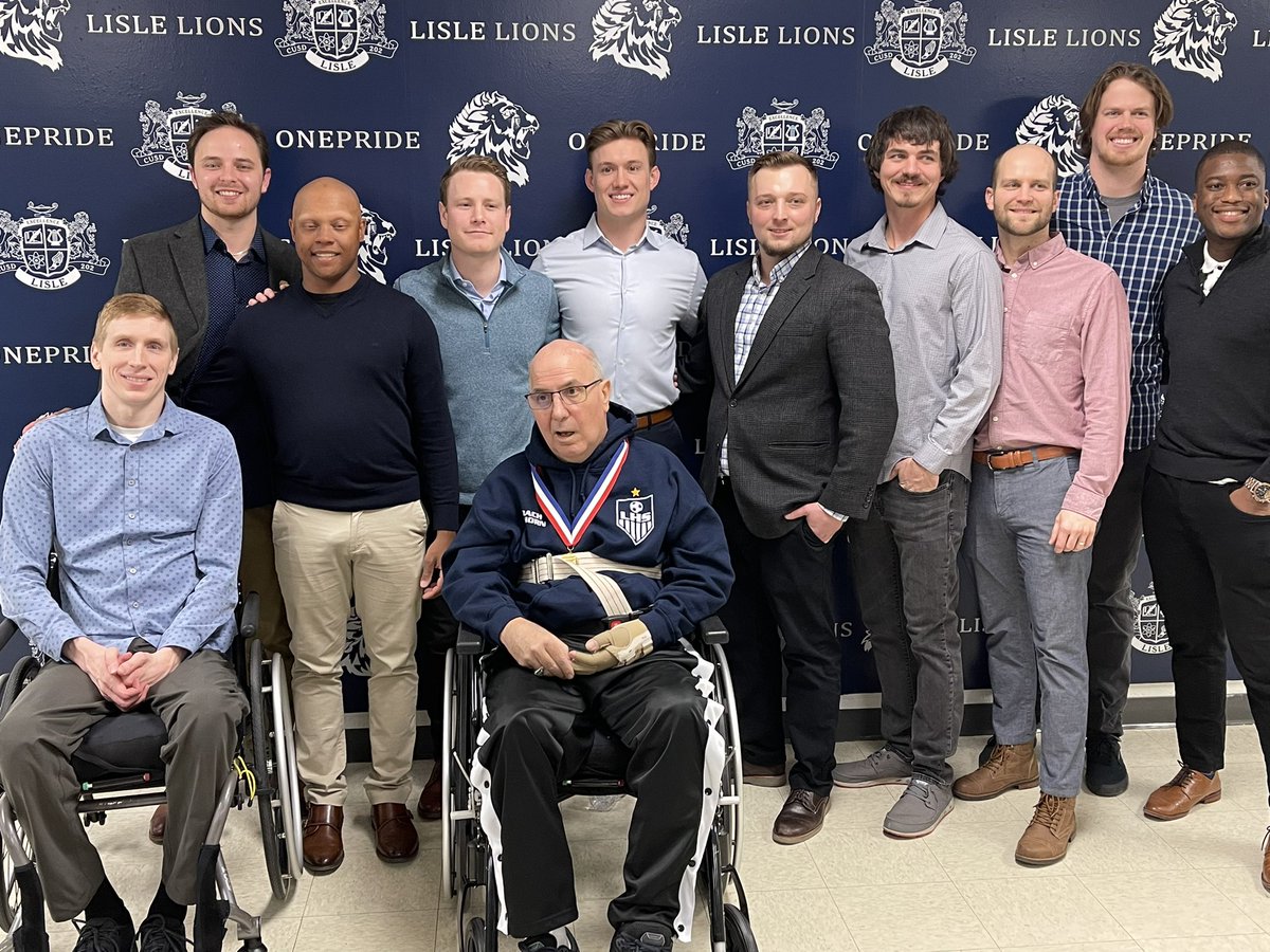 Lisle High School Principal tweet media