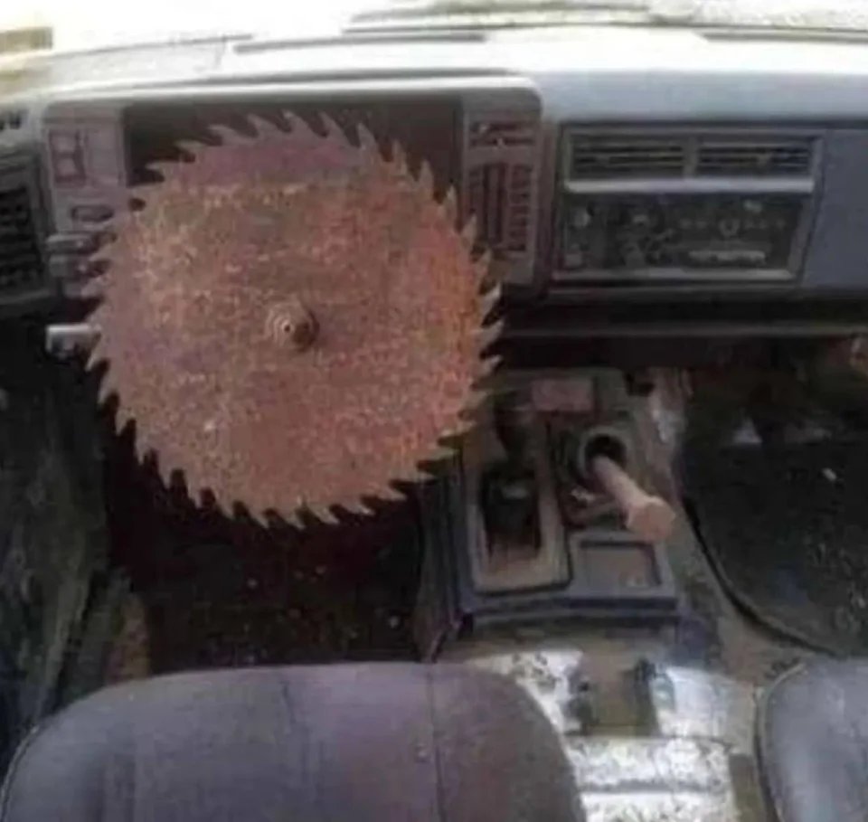 messed up cars (@messedupcars) on Twitter photo 