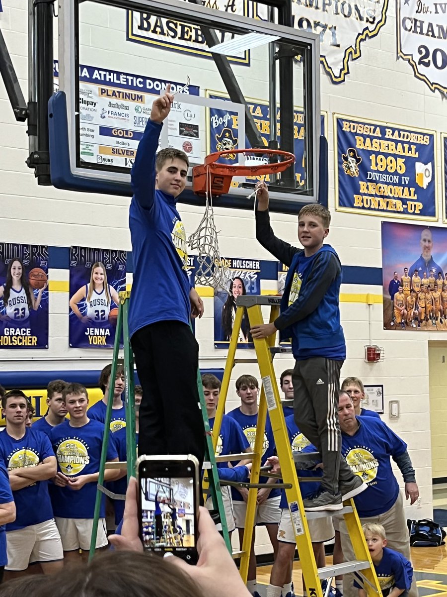 doggie16's tweet photo. SCAL Co-champs! #BeLikeDave https://t.co/wu4jRZcMAl