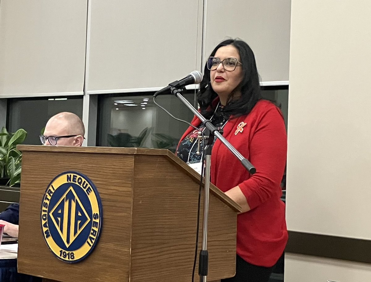 Kath_Pritchard's tweet photo. Candidates for @albertateachers Vice President present their speeches. @Nancyba1 @GCarabine @peterfmackay @amritnannan https://t.co/ICECOeFw4r