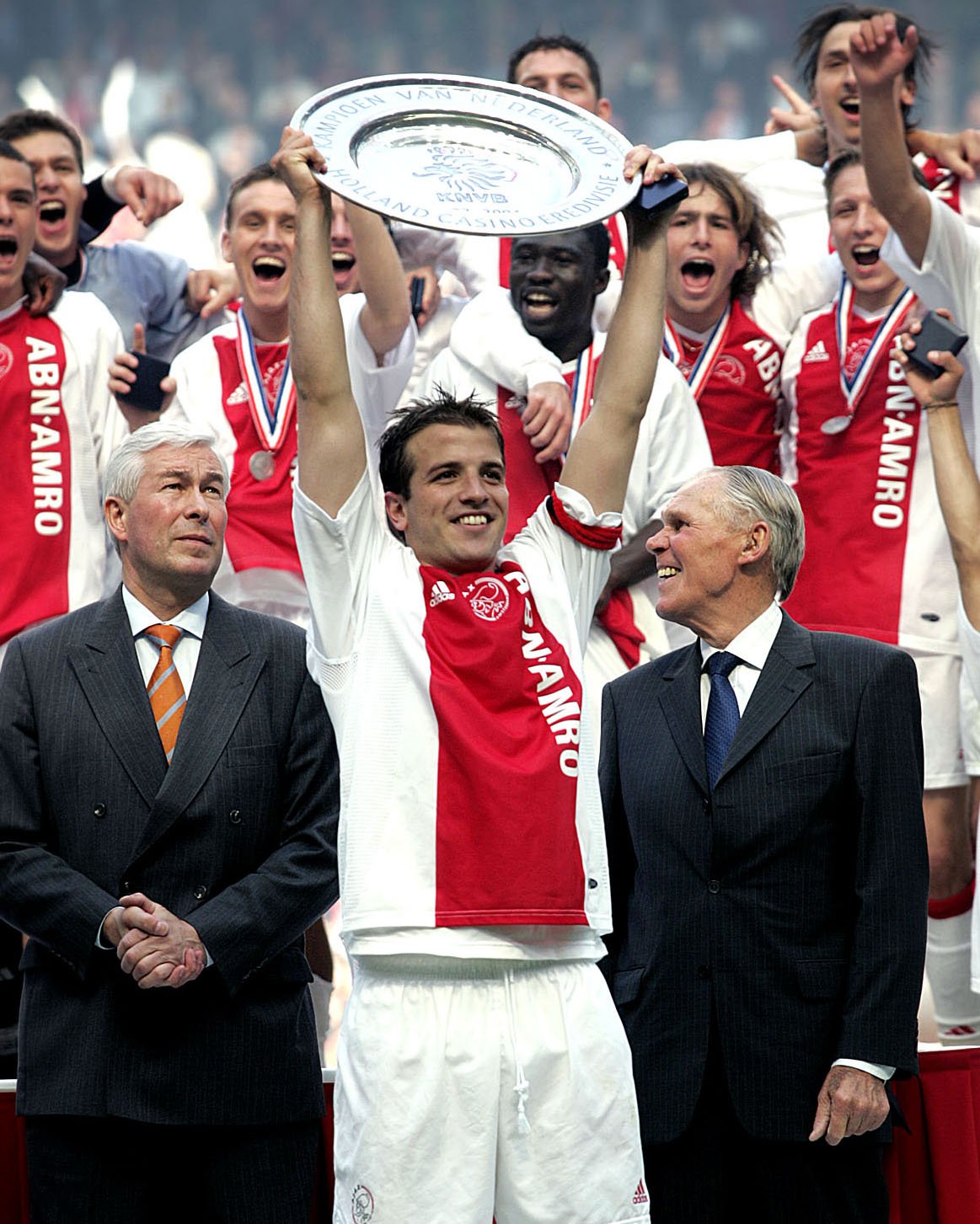 Rafael van der Vaart turns  today! Happy birthday to an Ajax legend! 